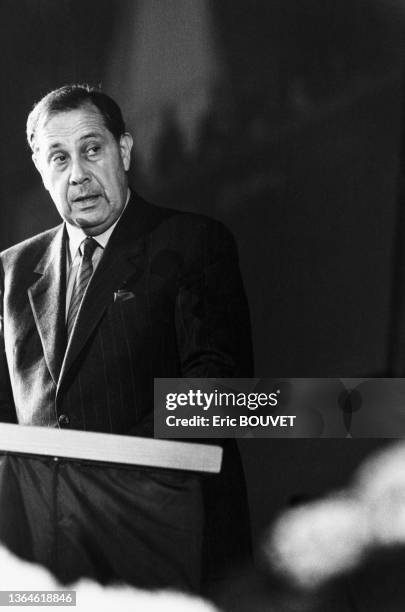 Le discours de Charles Pasqua lors d'un meeting à Meudon-la-Forêt, le 3 mai 1988.