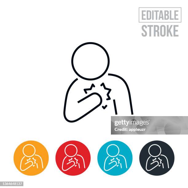 person mit brustschmerzen dünne linie symbol - bearbeitbarer strich - chest pain stock-grafiken, -clipart, -cartoons und -symbole