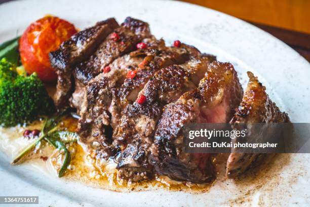 steak - roast beef dinner stock pictures, royalty-free photos & images