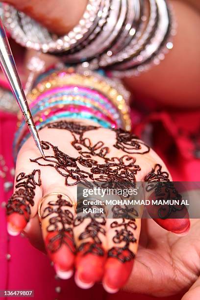 mehandi festival - body paint stock pictures, royalty-free photos & images