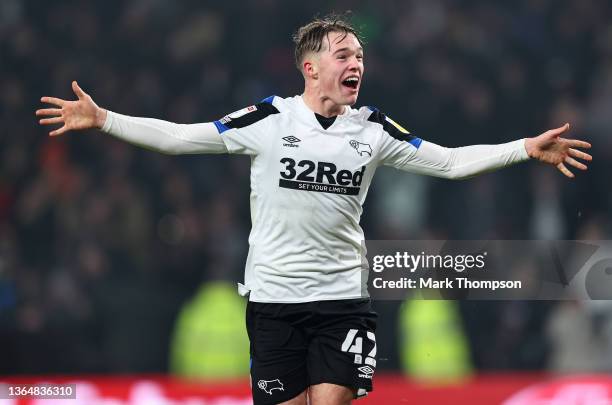 Liam Thompson of Derby County celebrates his teams victory during the Sky Bet Championship match between Derby County and Sheffield United at Pride...