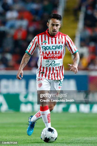 Jorge Valdivia of Necaxa drive the ball during the 2nd round match between Necaxa and Monterrey as part of the Torneo Grita Mexico C22 at Victoria...
