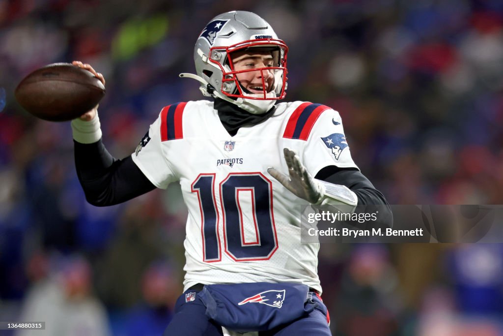 AFC Wild Card Playoffs - New England Patriots v Buffalo Bills