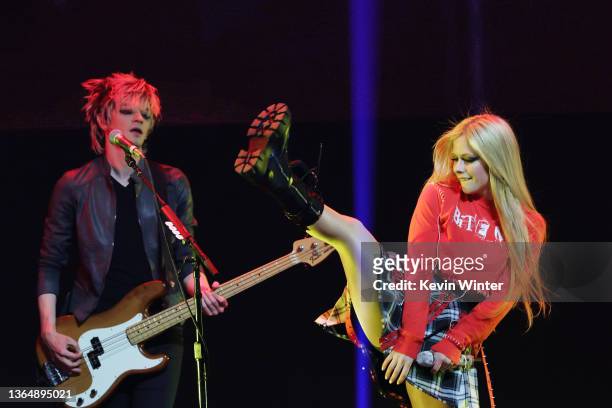 Avril Lavigne performs onstage at the 2022 iHeartRadio ALTer EGO presented by Capital One at The Forum on January 15, 2022 in Inglewood, California.