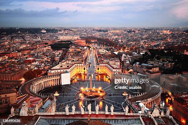 saint peter's square - saint peter's basilica stock pictures, royalty-free photos & images