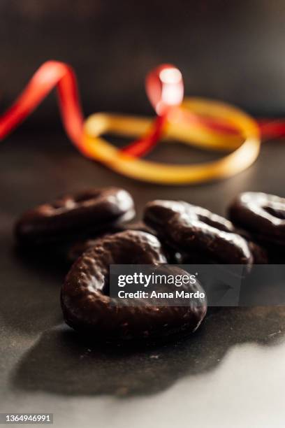 german ginger break for christmas. - lebkuchen stock pictures, royalty-free photos & images