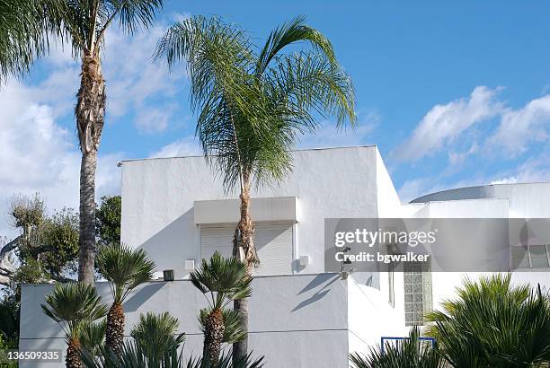 moderne haus - beverly hills stock-fotos und bilder