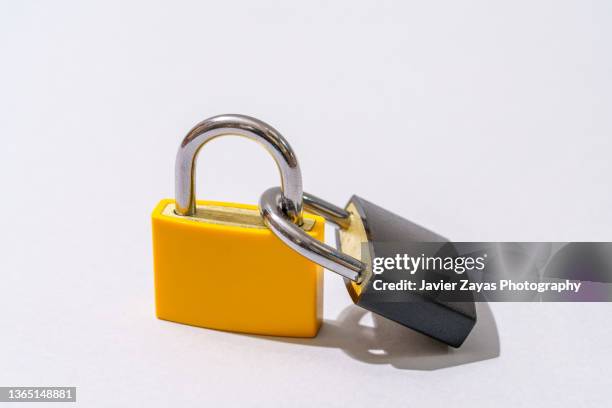 Interlocking Letters Photos and Premium High Res Pictures - Getty Images