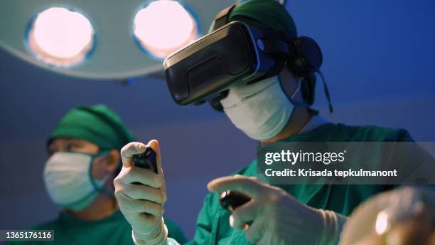 future medical innovations. - virtual reality simulator stock pictures, royalty-free photos & images