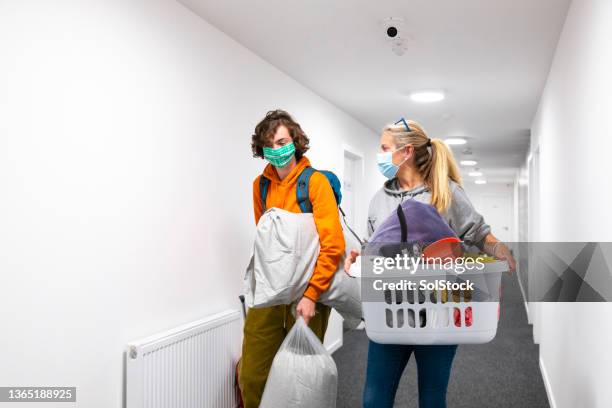moving out during pandemic - sunderland university stock pictures, royalty-free photos & images
