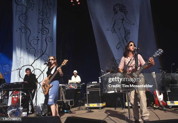 Jill Cunniff and Gabby Glaser of Luscious Jackson perform during the Lilith Fair at Shoreline Amphitheatre on July 14, 1999 in Mountain View,...