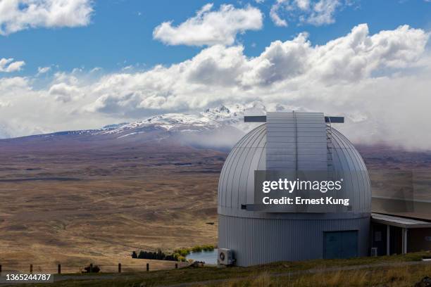 moa telescope, mt john observatory, lake tekapo, aotearoa new zealand, spring, day - tekapo stock pictures, royalty-free photos & images