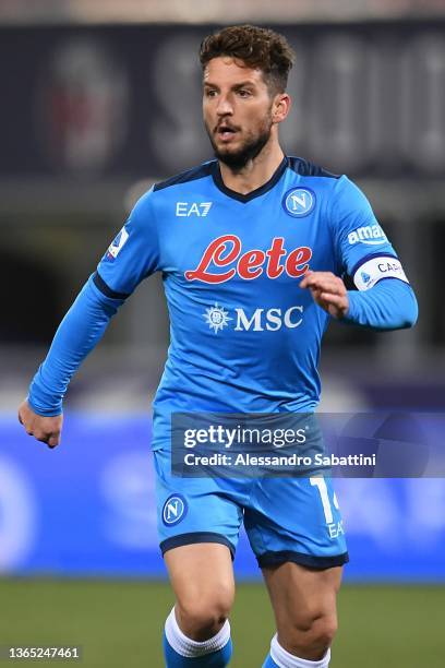 Dries Mertens of SSC Napoli looks on during the Serie A match between Bologna FC and SSC Napoli at Stadio Renato Dall'Ara on January 17, 2022 in...