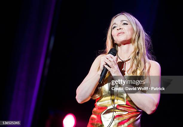 Helene Rolles In Concert At Lolympia Photos and Premium High Res ...