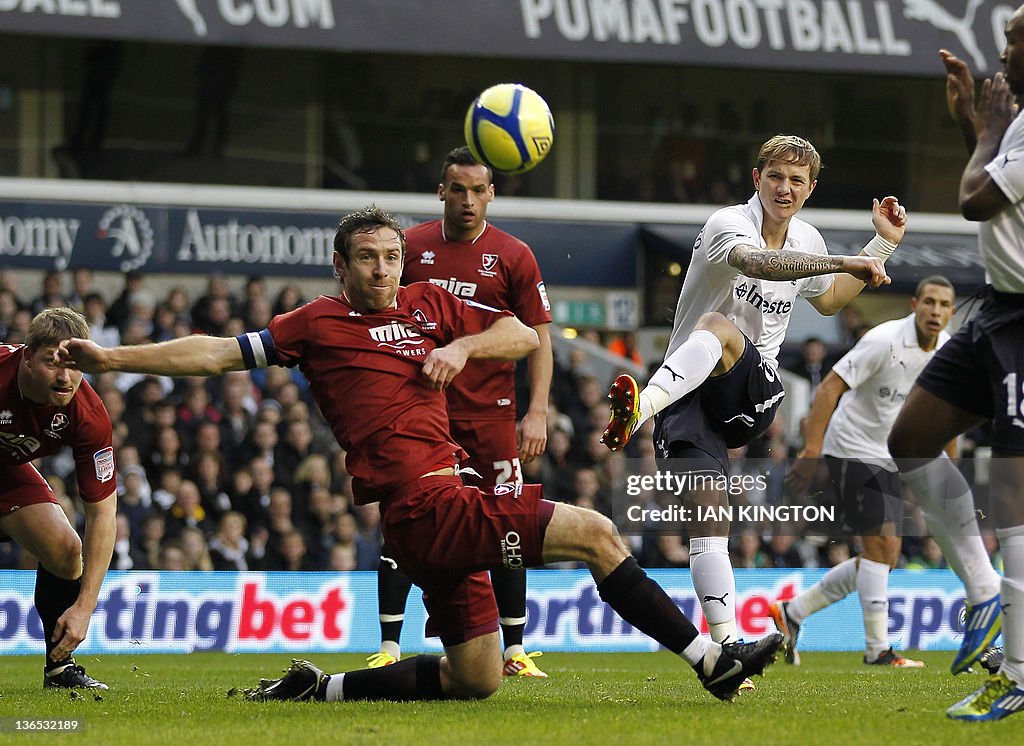 Tottenham Hotspur's Russian striker Roma