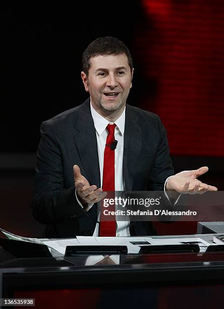 Fabio Fazio attends "Che Tempo Che Fa" Italian Tv Show on January 7, 2012 in Milan, Italy.