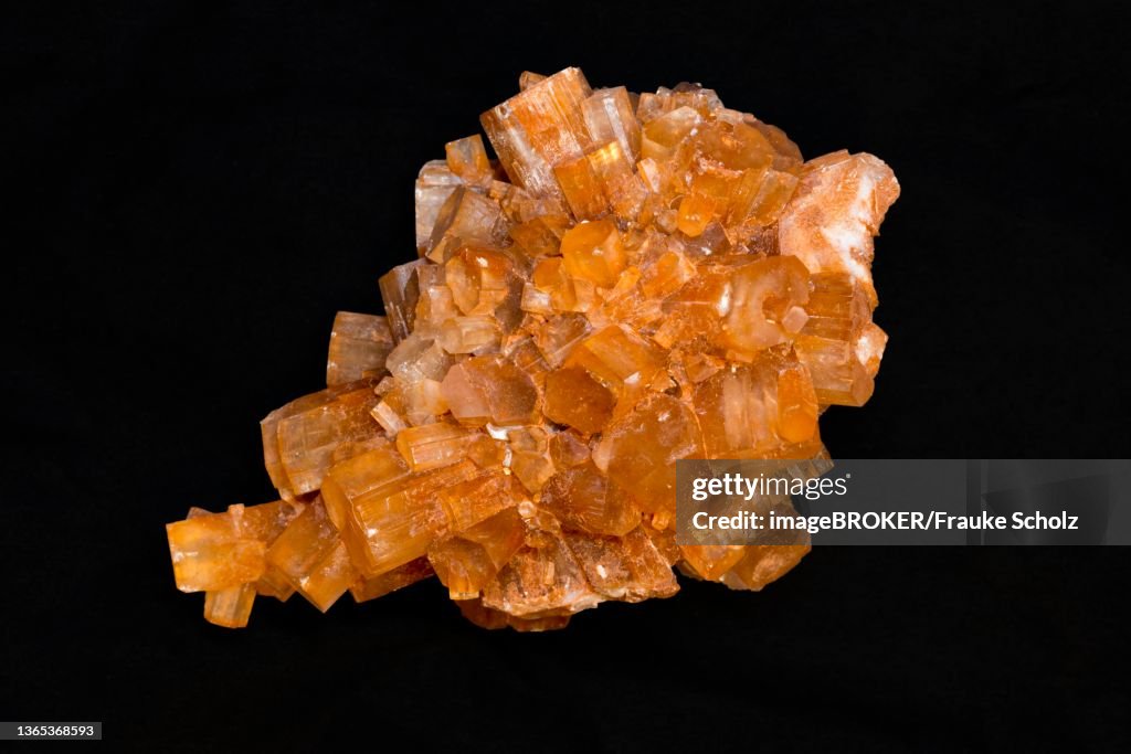 Aragonite, carbonates and nitrates, locality Sahara, Morocco
