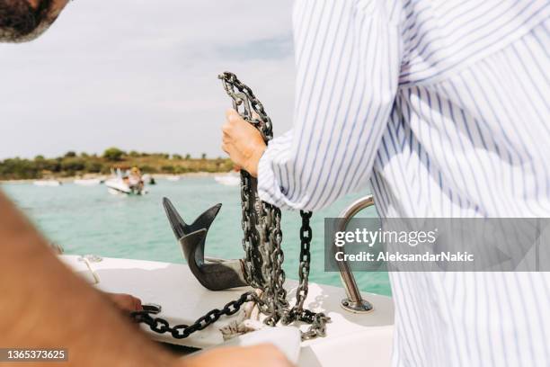 on the sea - anchor chain stock pictures, royalty-free photos & images