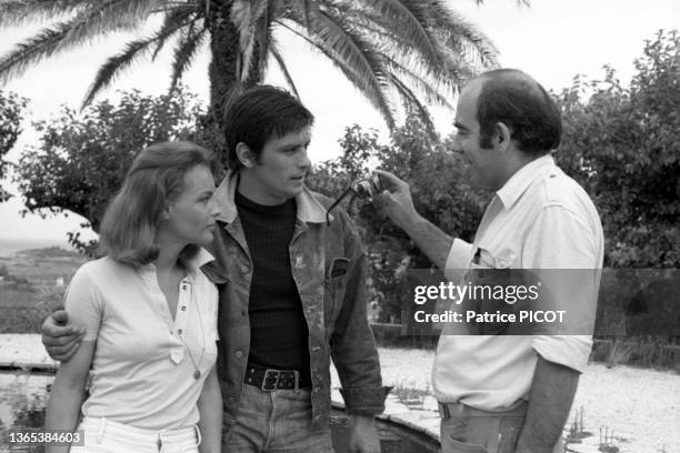 Alain Delon et Romy Schneider lors du tournage du film 'La Piscine' le 19 aout 1968 à Saint-Tropez