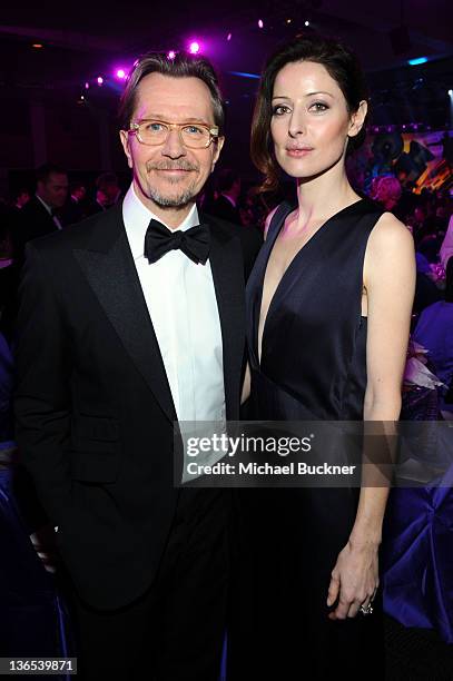 Actors Gary Oldman and Alexandra Edenborough attend The 23rd Annual Palm Springs International Film Festival Awards Gala at the Palm Springs...