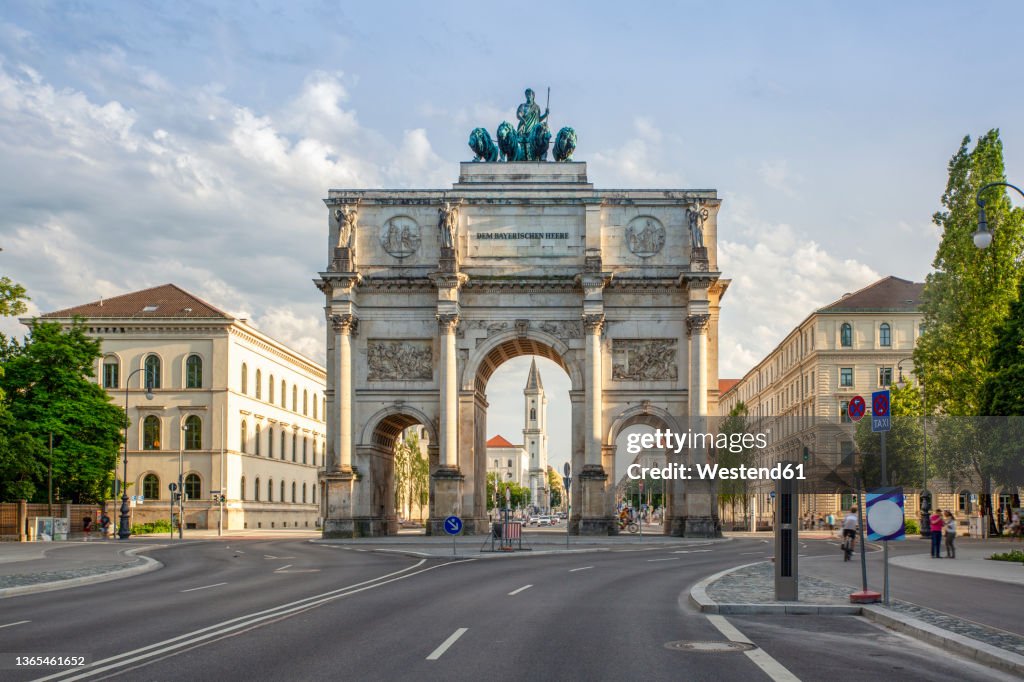 Germany, Bavaria, Munich, Street in front of Siegestor gate