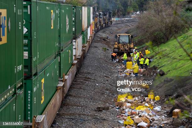 Freight Train Problem Freight Train Crash Photos and Premium High Res Pictures - Getty Images