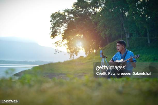 Forrest Singer Singer Forrest Photos and Premium High Res Pictures - Getty Images