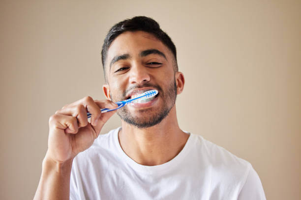 Cómo Cuidar los Dientes Gastando Poco: Guía Completa