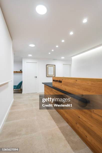 Doctors Reception Window 53 Doctor Office Reception No People Stock Photos, High-Res Pictures ...