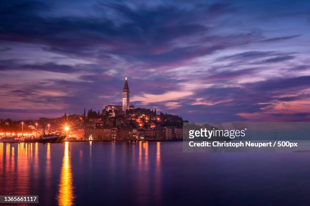 scenic view of sea against cloudy sky at sunset,rovinj,croatia - rovinj stock pictures, royalty-free photos & images