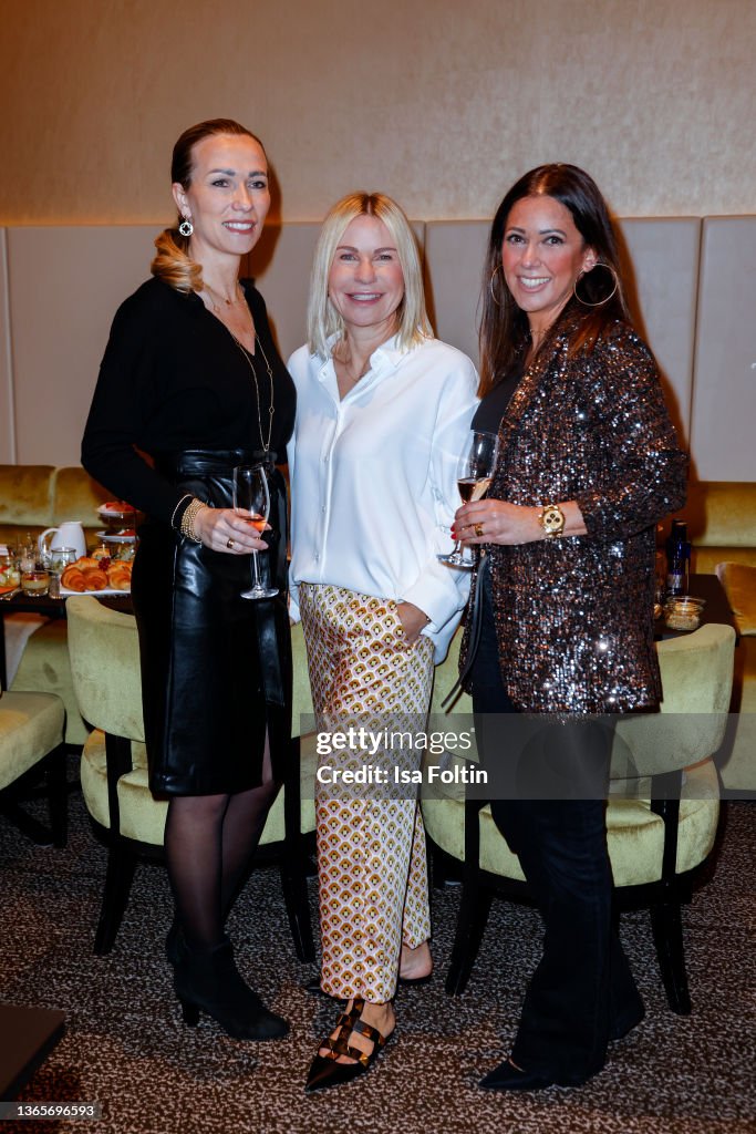 Simone Adams Singer Aksana Sola, influencer Simone Adams and Emel Strabel attend the ...