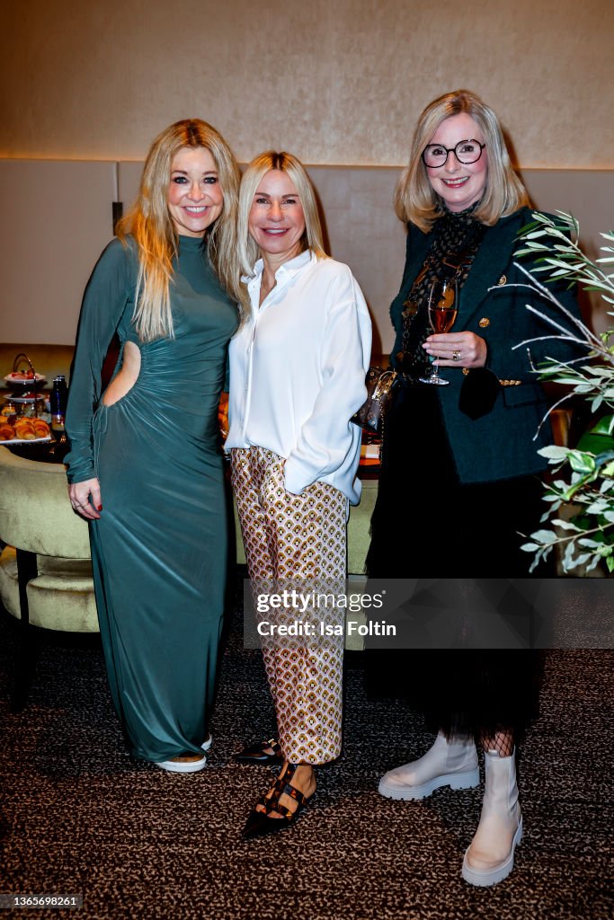 Simone Adams Singer German TV presenter Tanja Comba, influencer Simone Adams and Bettina ...