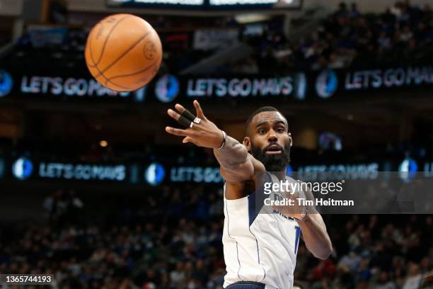 Tim Hardaway Jr. #11 of the Dallas Mavericks passes the ball in the second half against the Toronto Raptors at American Airlines Center on January...