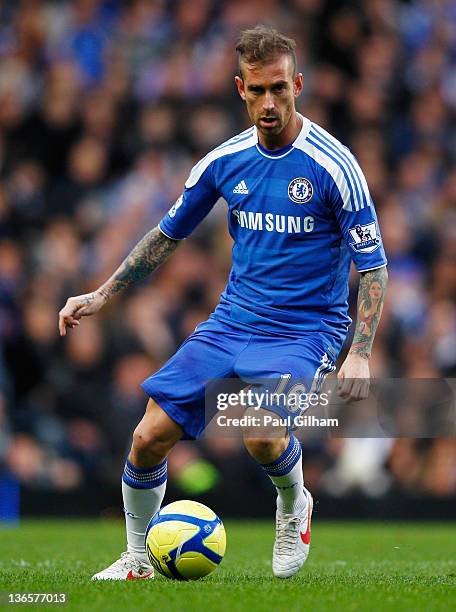 Raul Meireles of Chelsea in action during the FA Cup sponsored by Budweiser Third Round match between Chelsea and Portsmouth at Stamford Bridge on...