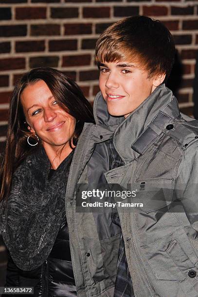 Singer Justin Bieber and mother Pattie Mallette visit the "Late Show With David Letterman" taping at the Ed Sullivan Theater on January 31, 2011 in...