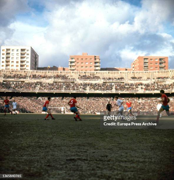 Soccer match at the Santiago Bernabeu of Real Madrid C.F. Against Zaragoza C.F., in Madrid on January 27, 1968.