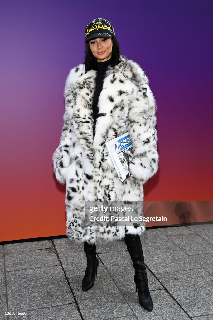 Louis Vuitton : Photocall - Paris Fashion Week - Menswear F/W 2022-2023