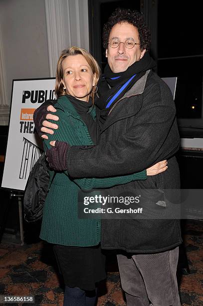26 Linda Kushner Stock Photos, High-Res Pictures, and Images - Getty Images