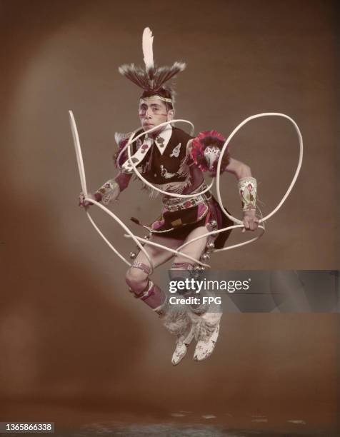 Taos hoop dancer of the Tiwa Pueblo people, at a Flagstaff Pow Pow in Arizona, USA, circa 1965.