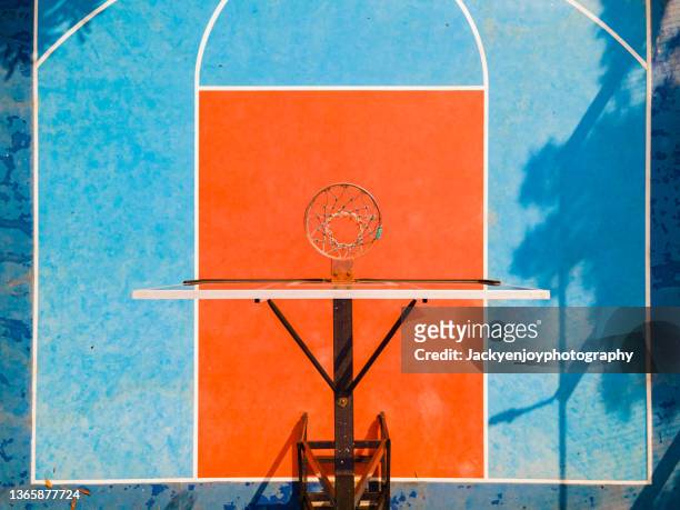 aerial view of basketball field - lega sportiva foto e immagini stock