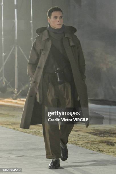 Model walks the runway during the Lemaire Ready to Wear Fall/Winter 2022-2023 fashion show as part of the Paris Men Fashion Week on January 19, 2022...