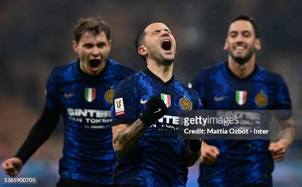 Stefano Sensi of FC Internazionale celebrates with teammates after scoring his team's third goal during the Coppa Italia match between FC...