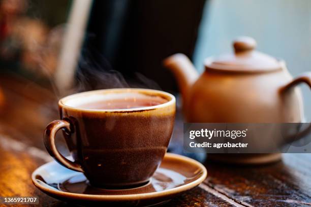 Eng Tea English Tea Set Photos and Premium High Res Pictures - Getty Images