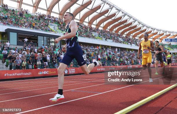 Clayton Murphy and Isaiah Jewett in the final of the Men 800 Meter at Hayward Field on June 24, 2021 in Eugene, Oregon.