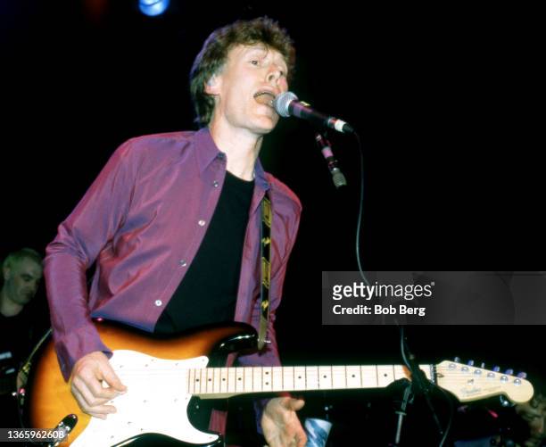 English singer, songwriter and musician Steve Winwood performs on stage during a concert on October 7, 1997 at the Beacon Theatre in New York, New...