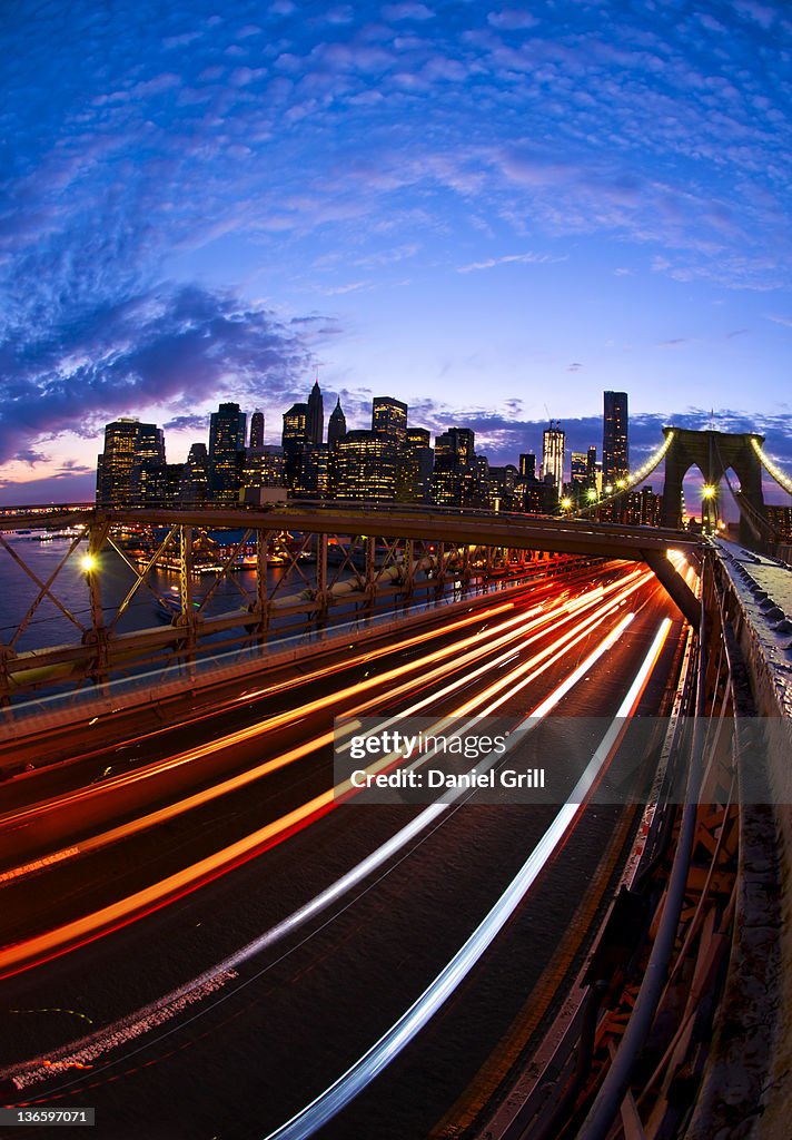 USA, New York State, New York City, Manhattan, Brooklyn Bridge at dusk