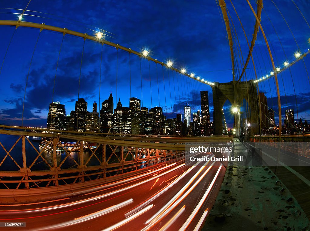 USA, New York State, New York City, Manhattan, Brooklyn Bridge at dusk