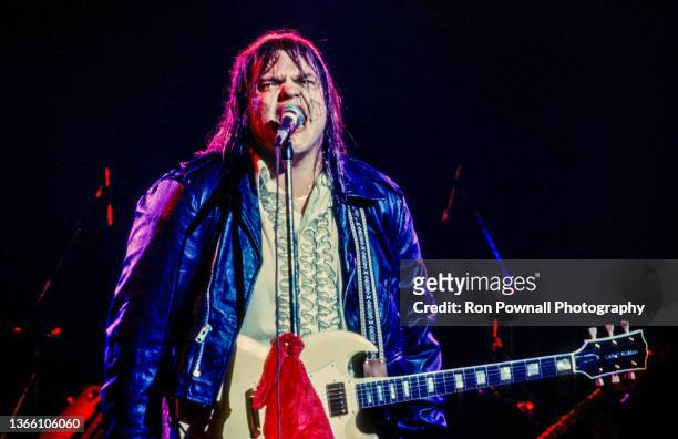 Meatloaf perfoming at The Tower Theater, Philadelphia, PA on April 17, 1978.