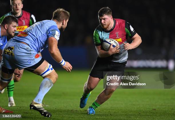 Harlequins hooker Jack Musk on the charge during the Heineken Champions Cup match between Harlequins and Castres Olympique at The Stoop on January...