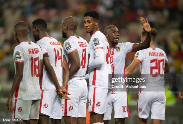 Of Mauritania organises the defensive wall during the Group F Africa Cup of Nations 2021 match between Mali and Mauritania at Stade de Japoma in...